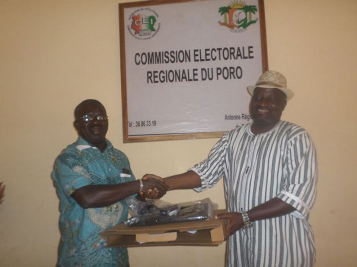 Korhogo-CEI régionale / Elections sénatoriales don de matériel informatique à la CEI par un opérateur économique