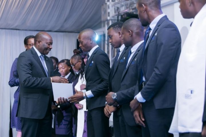 Bourse de l’excellence/Fondation BGFIBank : La liste complète des 15 étudiants bénéficiaires dont quatre (4) Ivoiriens