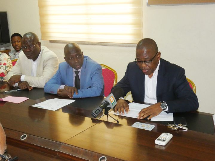 Lutte contre la tuberculose: lancement officiel d’une vaste campagne de sensibilisation à Abidjan