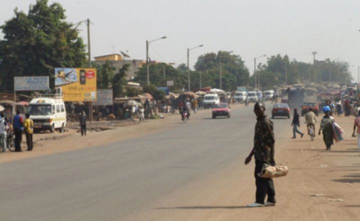 Katiola : un village pillé et incendié par des manifestants après la disparition d’un jeune