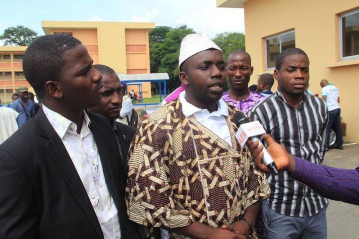 Une manifestation d’étudiants dispersée à coups de gaz lacrymogène par la police à Abidjan