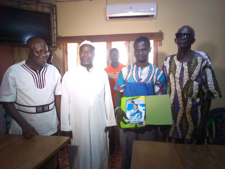 Rentrée scolaire 2019-2020: Des kits scolaires offerts aux lycées de Timélékro et d’Anoumaba