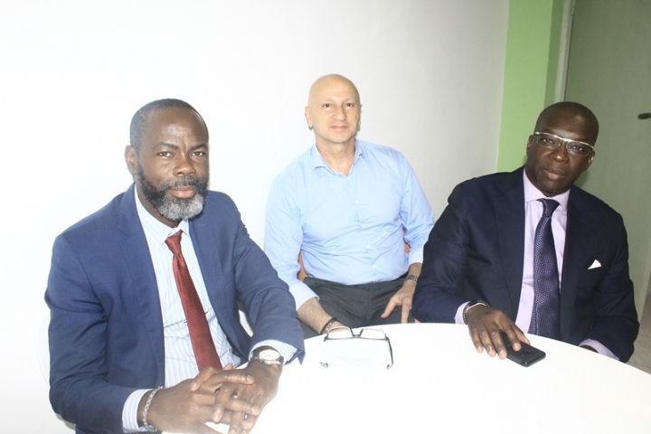 Démantèlement des panneaux publicitaires : les membres de la CAFCI grognent