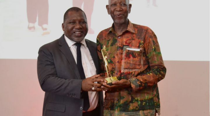 Promotion de l’Excellence/1ère édition des Ettyka Brands Awards : le styliste Pathé’O remporte le grand prix