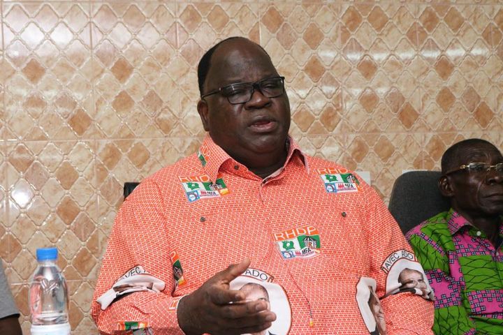 Campagne référendaire: M. TCHAGBA Laurent et son équipe pour sillonnent les 60 villages Ebrié