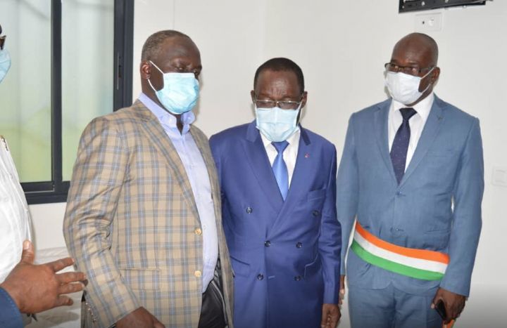 Inauguration de la première phase de réhabilitation du CHR de Korhogo / Adama Bictogo : « L’hôpital constitue un des socles du pacte social voulu par le Président Alassane Ouattara »