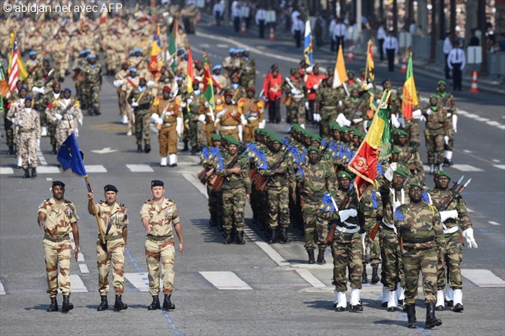 Célébration du 14 juillet à Abidjan / Soldats français et ivoiriens réaffirment leur solidarité et fraternité : Voici pourquoi des éléments FRCI ont défilé au 43ème BIMA