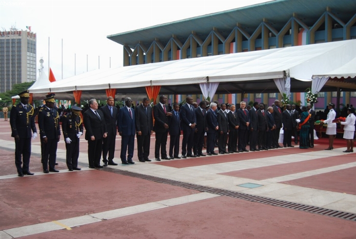 51eme anniversaire de l’indépendance de la Côte d’Ivoire : Festivité de l’indépendance au palais / Entre recueillement et sobriété