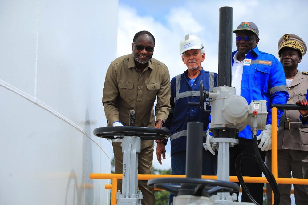 Industrie pétrolière : le ministre Mamadou Sangafowa Coulibaly met en service le nouveau réservoir de super de la Gestoci, d’une capacite de 20 000 m3