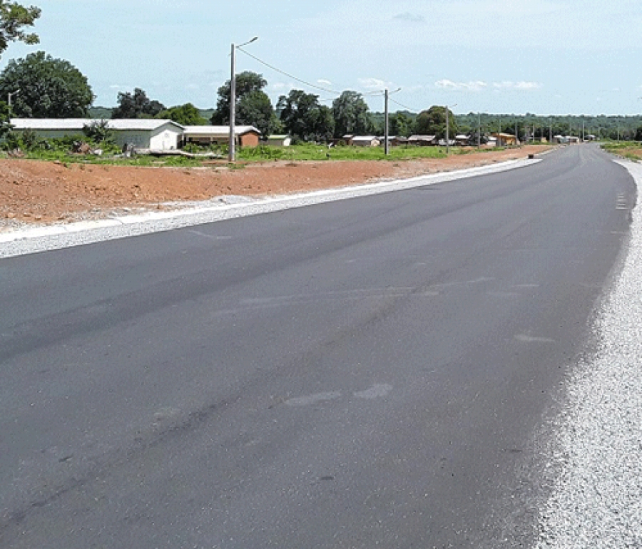 Infrastructure routière : quand le bitumage de l'axe Yakasse Attobrou-Bettié vient faciliter l'interconnexion entre les régions de la Mé et de l'Indénié-Djuablin
