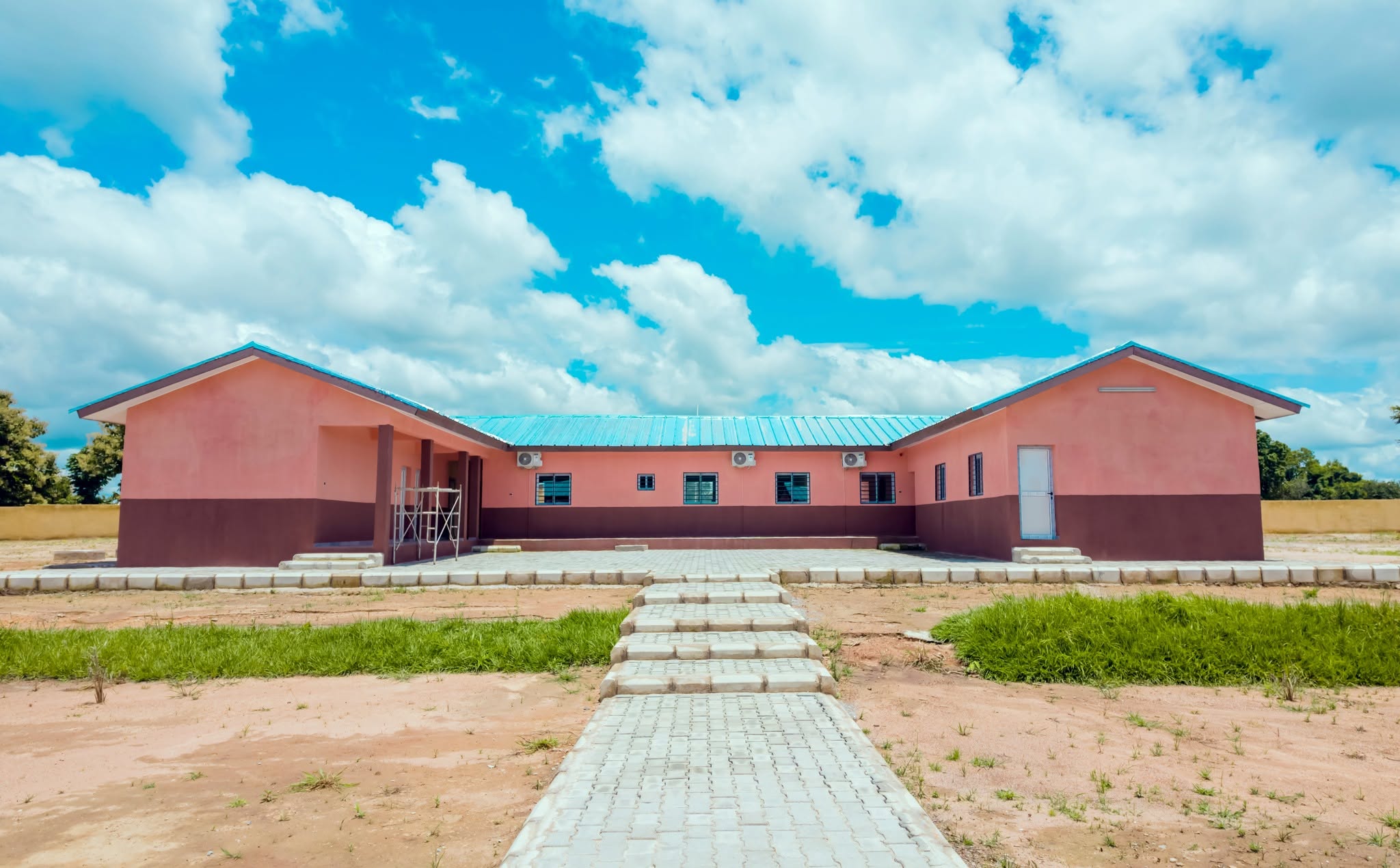 Infrastructure scolaire : quand le Collège moderne de Sokorodougou renforce l’offre éducative et offre de nouvelles perspectives à la jeunesse