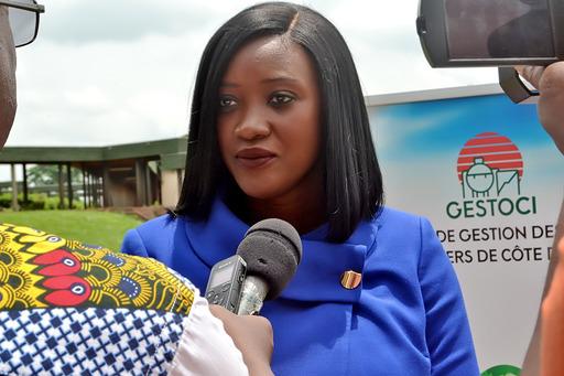 INP-HB/ Soutenance en master de l’école supérieure du pétrole et de l'énergie : la qualité du travail des étudiants saluée par la présidente du jury Nina Keïta Kamara