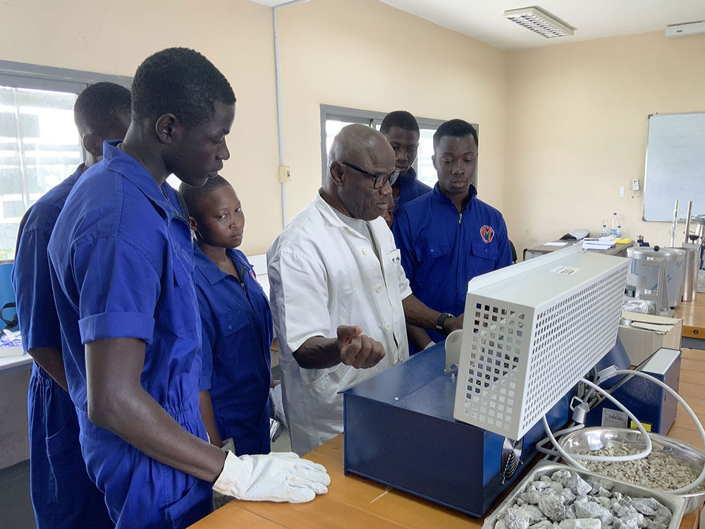 Insertion professionnelle et emploi des jeunes : la contre-offensive du gouvernement contre la menace terroriste en zone frontalière Nord