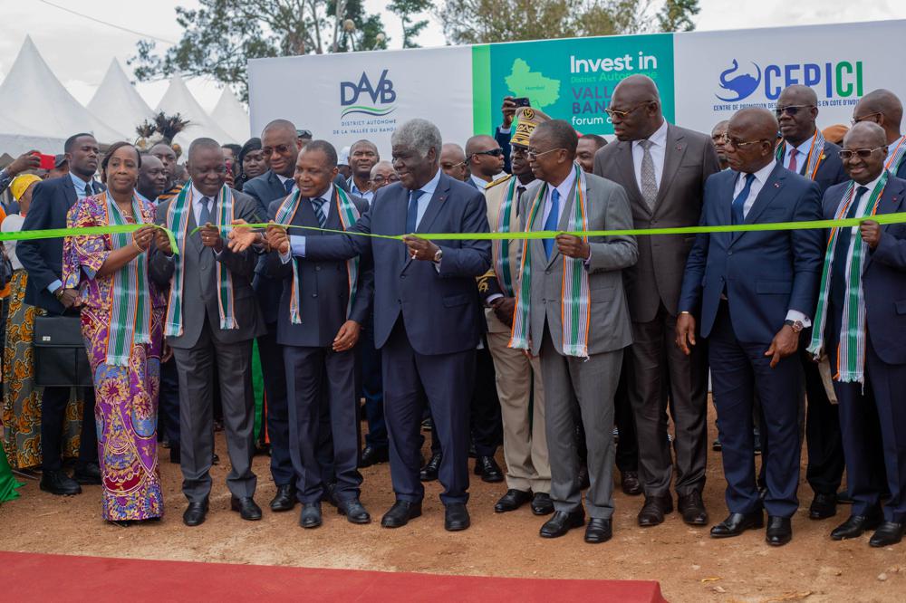 Investir In District autonome de la Vallée du Bandama / Beugré Mambé à l'ouverture:   