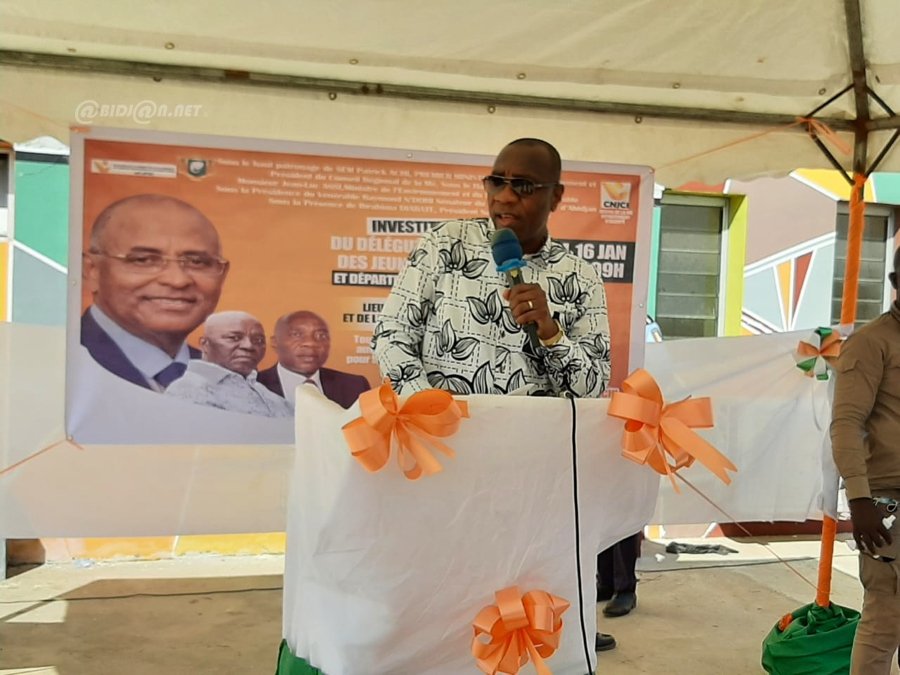 Le ministre Jean-Luc Assi fier de la cohésion sociale à travers la culture à Adzopé