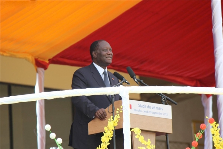 Ouattara de retour à Abidjan après avoir pris part à l’investiture d’IBK