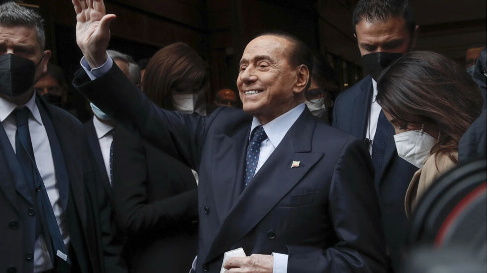 Italie: l'ex-président du Conseil et homme d'affaires, Silvio Berlusconi, est mort