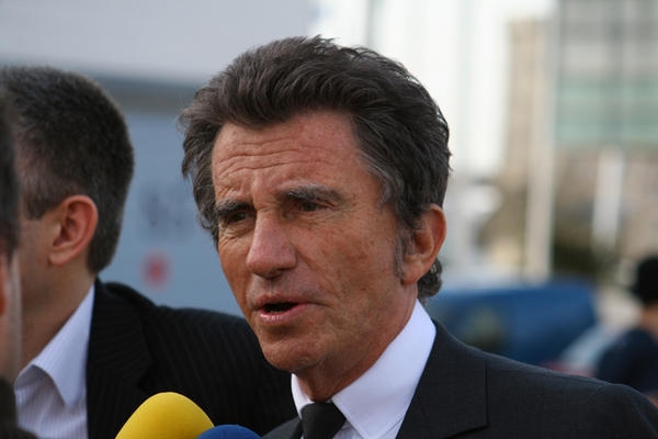 Jack Lang (conseiller spécial de l`Onu et député du Pas-de-Calais) : “Je me suis trompé sur le personnage Gbagbo. Je suis déçu”