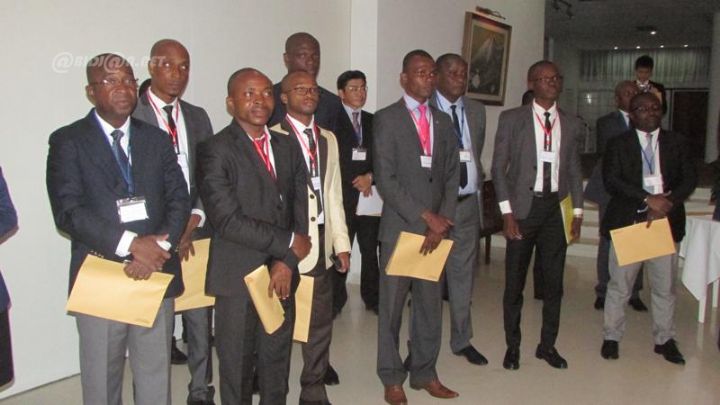Ambassade du japon: cérémonie de remise des certificats du programme de l’initiative ABE à 6 étudiants ivoiriens et togolais