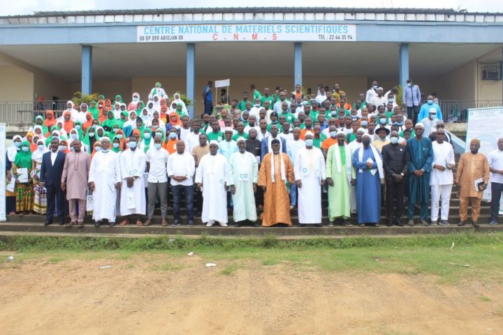 Réseaux sociaux: la jeunesse musulmane ivoirienne installe un Comité de suivi