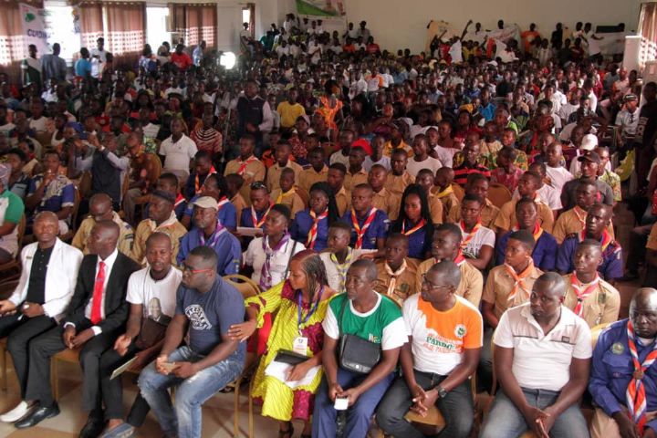 Dimbokro-Mamadou Touré aux jeunes: “Sortez massivement pour venir écouter les bonnes nouvelles du chef de l’État”