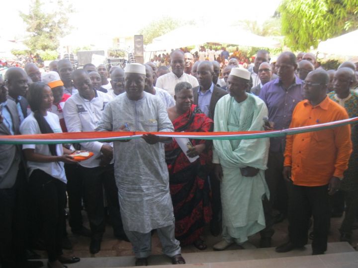 Korhogo / Filière anacarde: le PCA de la FENAPACI Bamba Adama et les producteurs comblés de joie après l’inauguration et l’équipement du siège par le premier ministre Amadou Gon Coulibaly