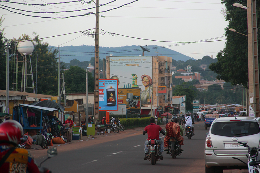 Côte d’Ivoire : un étudiant tue son frère cadet et le découpe en deux