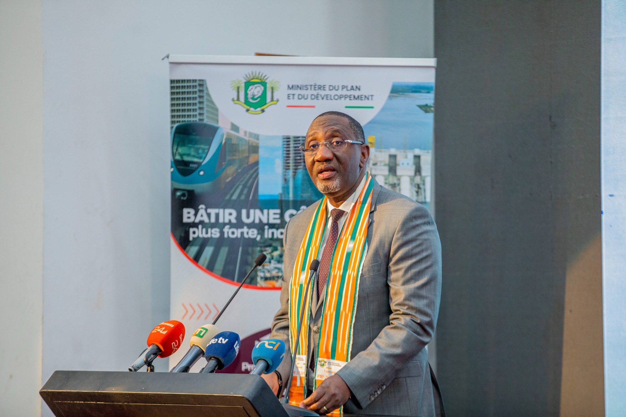 Plan national de développement : le Ministre Souleymane Diarrassouba procède au lancement du Programme d’Investissements Publics (PIP) 2027-2029