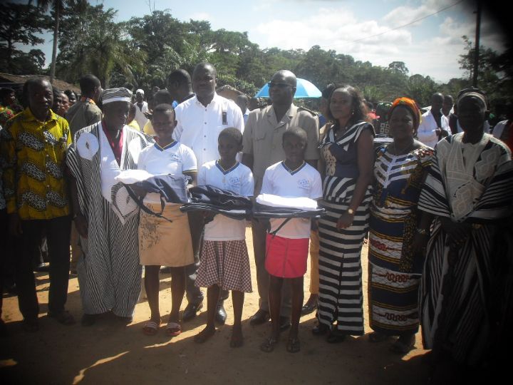 Education nationale: L’ONG ‘’Le Mérite’’ célèbre l’excellence scolaire