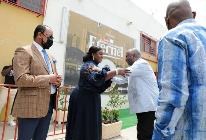 En visite à la Révérende Jeanne Monney, Laurent Gbagbo à son hôtesse : « Vous avez ma reconnaissance éternelle »