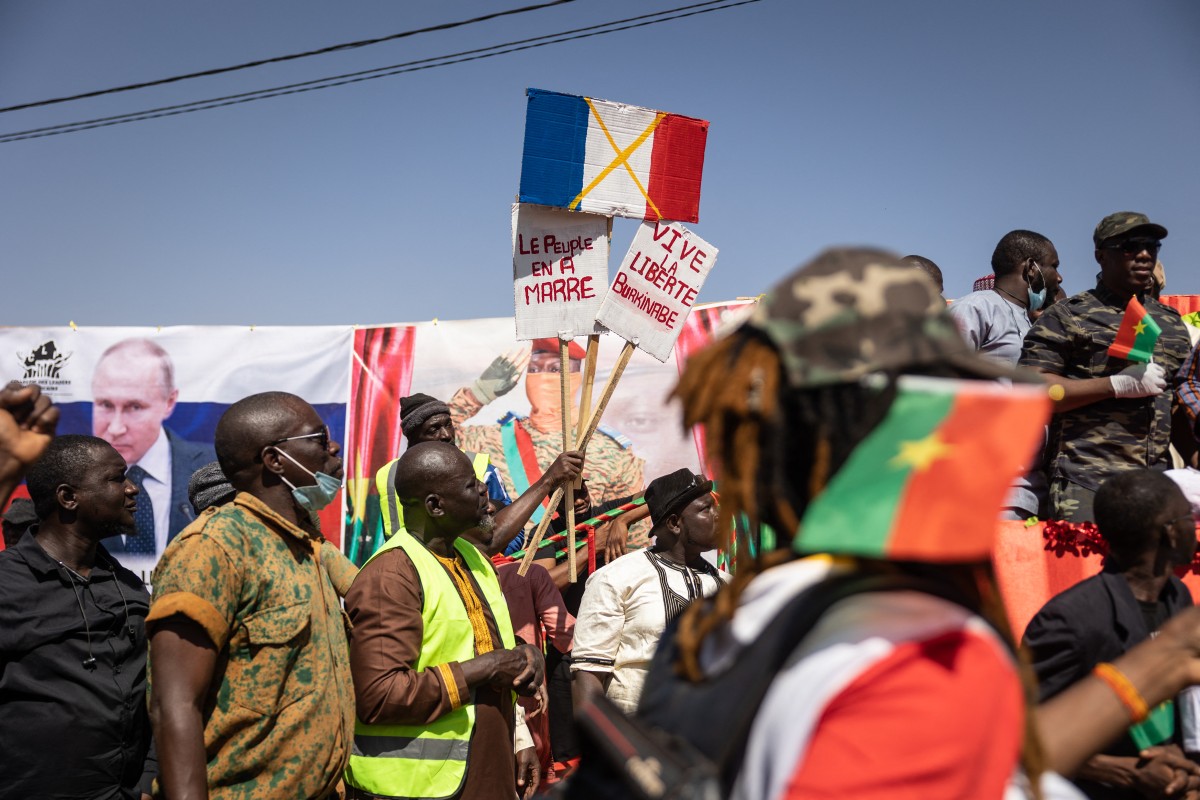 Le Burkina Faso rompt ses relations avec la France, son ancienne puissance coloniale