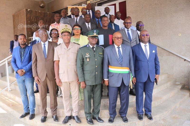 Le Centre national de coordination du mécanisme de réponse à l'alerte précoce valide son plan stratégique à Grand-Bassam