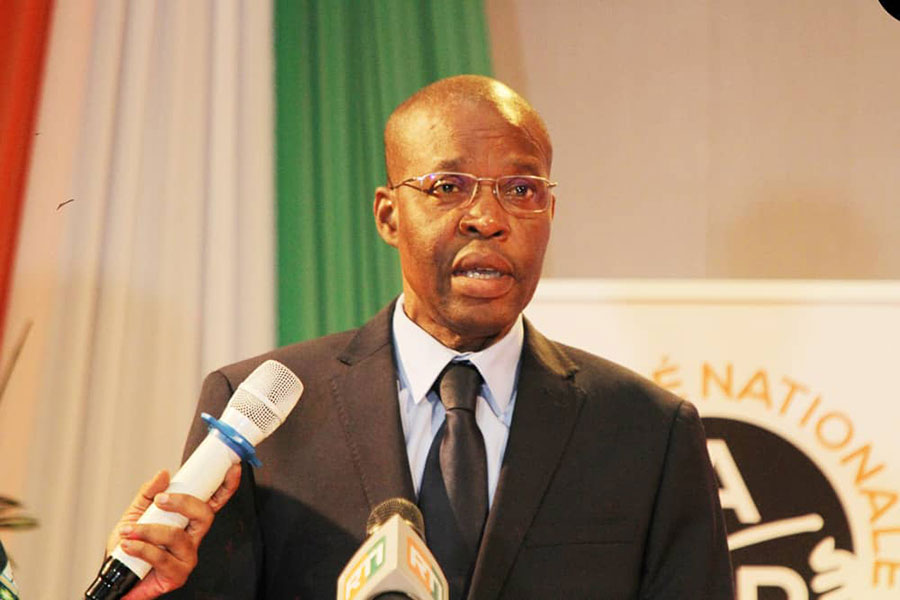 Responsabilité numérique : le gouvernement appelle à un engagement collectif pour faire des élèves et étudiants des modèles à l'esprit critique