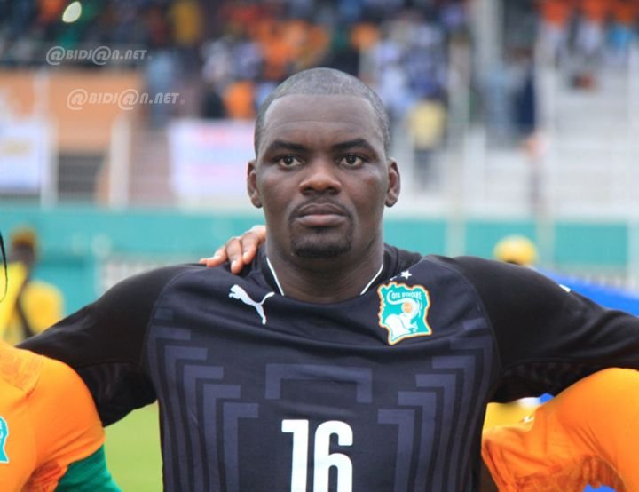 Le portier Sylvain Gbohouo écope de 18 mois de suspension