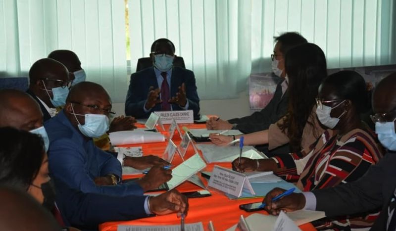 Le Ministre Danho s'enquiert de l'état d'avancement des préparatifs de l'inauguration du siège du taekwondo