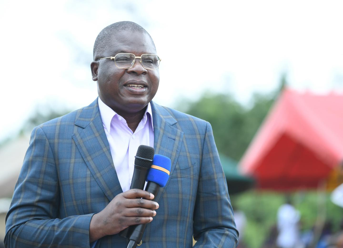 Gouv'Talk : le ministre de l'Équipement et de l'Entretien Routier Dr Amédé Koffi KOUAKOU, face aux internautes ce jeudi 17 octobre