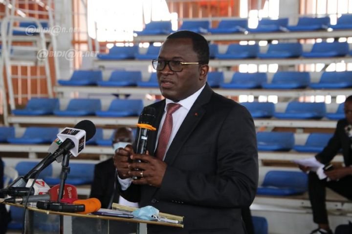 Le Ministre Danho explique les bienfaits de la pratique sportive sur la santé et sur la vie communautaire à Adiaké