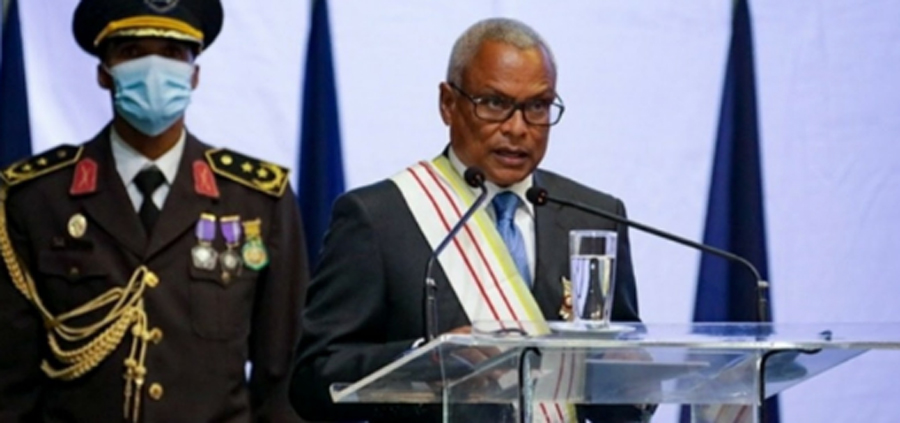 Le nouveau président du Cap-Vert, Jose Maria Neves a prêté serment