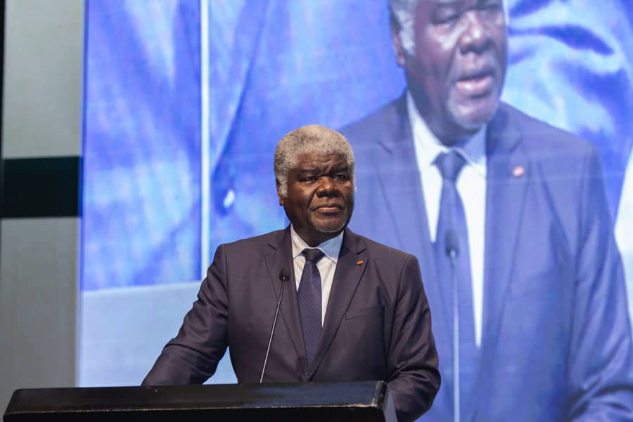 Développement durable : Beugré Mambé s’est envolé pour  la Conférence de Hambourg