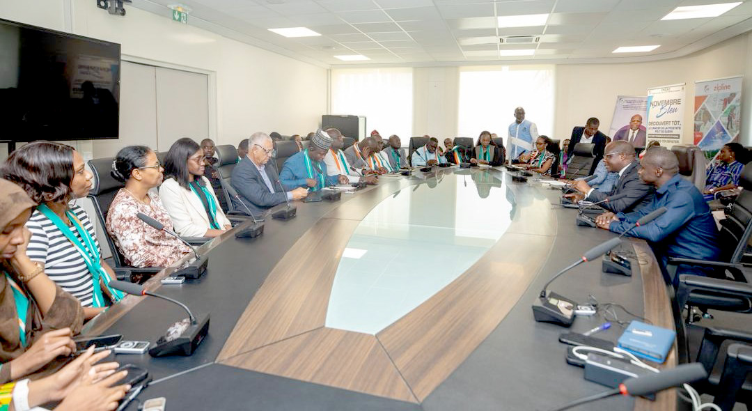 Leadership en santé mondiale : Pierre N’Gou Dimba partage l’expérience ivoirienne avec la 5e cohorte du stage résidentiel du Programme Kofi Annan