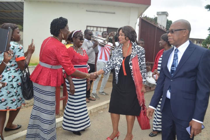 L’Enquête du jeudi. Un Assistant social, ça sert à quoi ? (1/2)