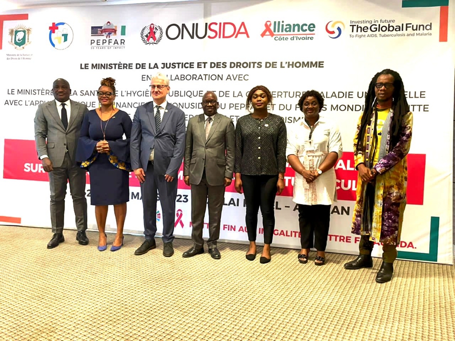  Les parties prenantes envisagent une réponse nationale aux obstacles liés aux droits humains des personnes infectées par le Vih et la tuberculose