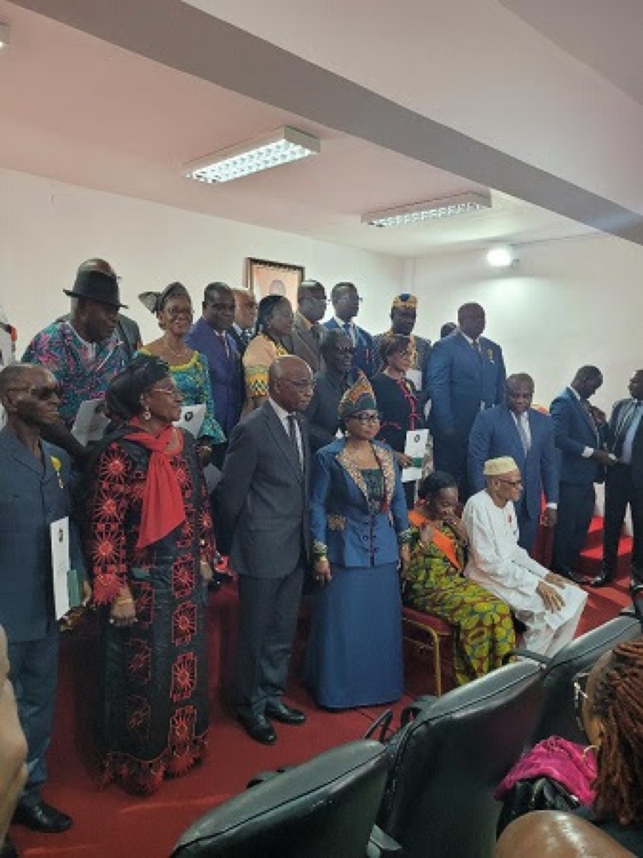 Dix-huit personnalités décorées par la Grande Chancelière Henriette Diabaté