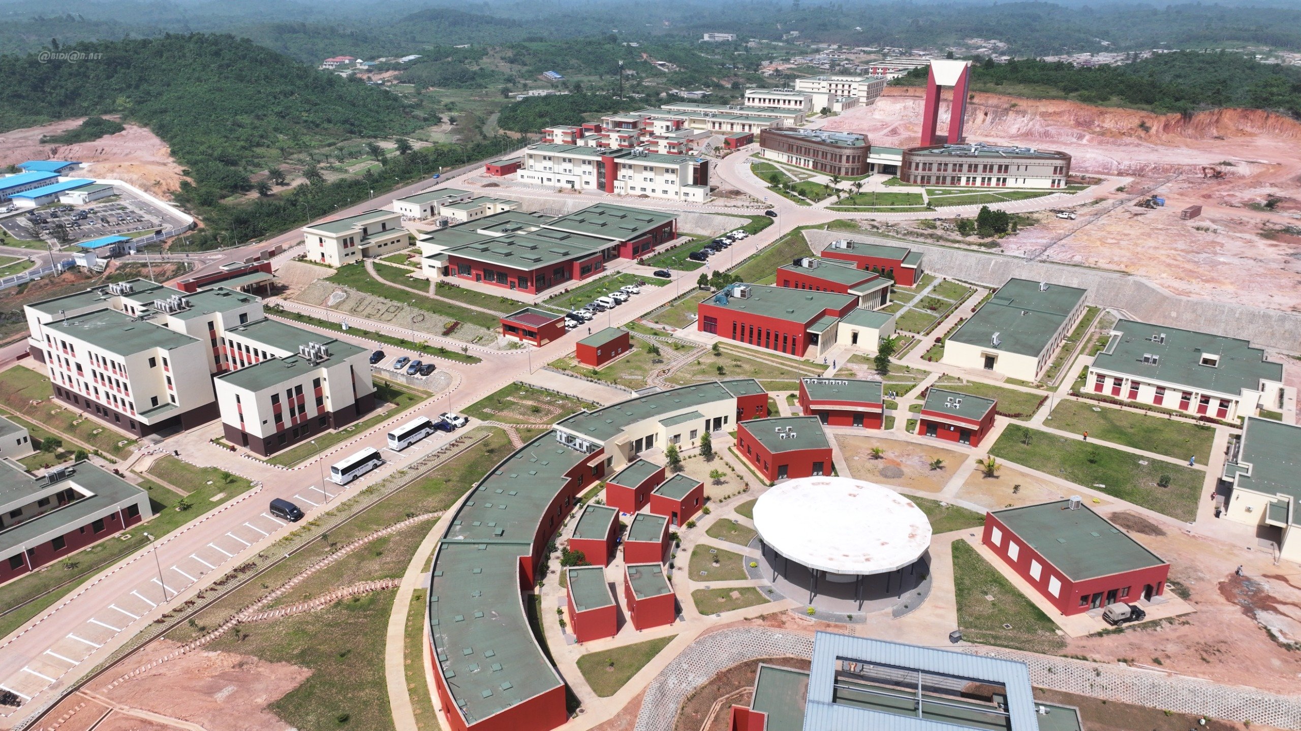 Les Universités de Man et de San Pedro : des pôles d’excellence qui améliorent la qualité de l’enseignement supérieur ivoirien