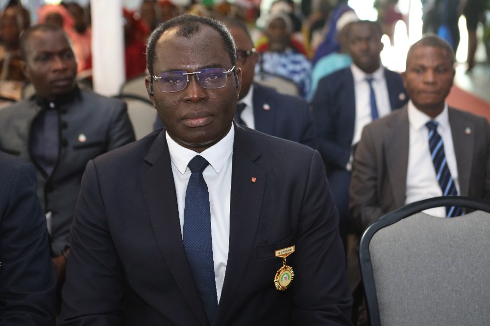 Côte d’Ivoire: Kouamélan Ahoulou Joseph succède  à Sanogo Aboubacar à la tête du Conseil des géomètres-experts