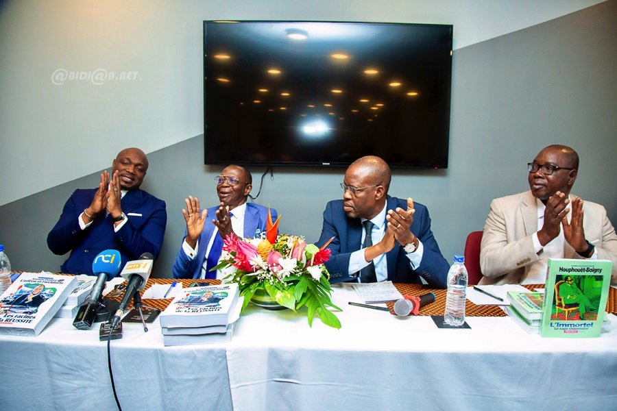 Littérature : Bamba Alex Souleymane sort deux livres sur Houphouët-Boigny et Alassane Ouattara