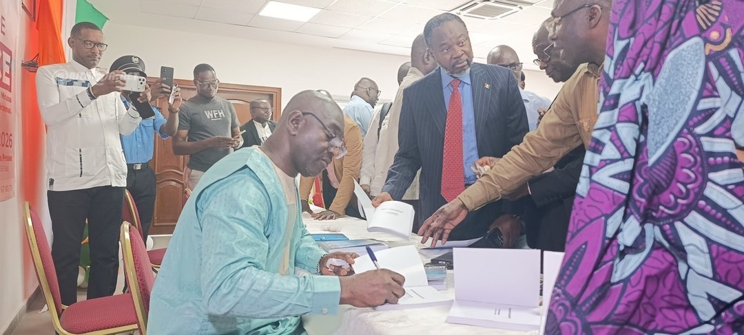 Littérature : Traoré Moussa dédicace « Houphouët-Boigny, la face méconnue » 