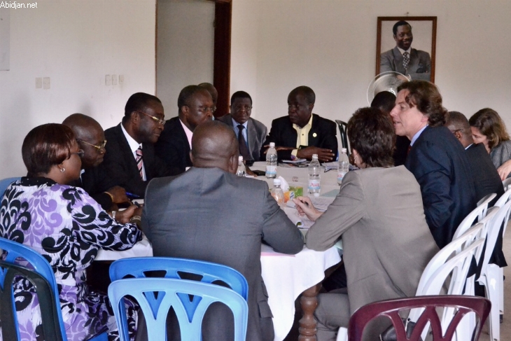 Côte d`Ivoire: l`opposition appelle à un dialogue direct entre les partis