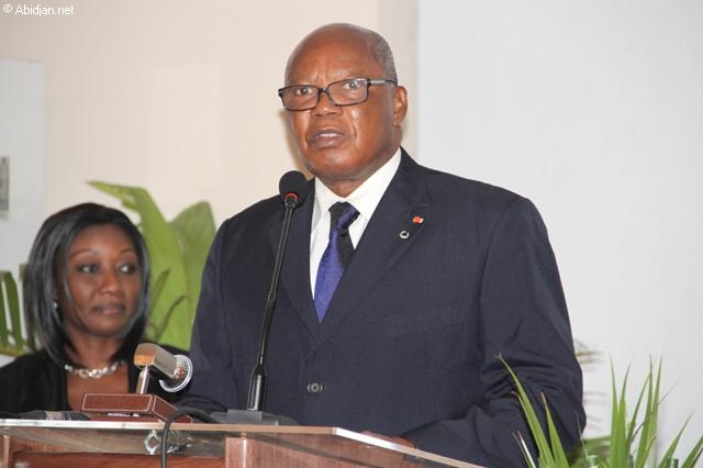 ACNOA : Alassane Ouattara se réjoui du renouvellement du mandat de son ‘’frère’’, le Général Lansana Palenfo