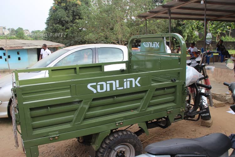 Lutte contre la pauvreté l'ONG Abobo vision nouvelle offre un